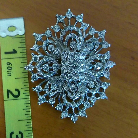 Silver Tone Rhinestone Brooch - Picture 2 of 4